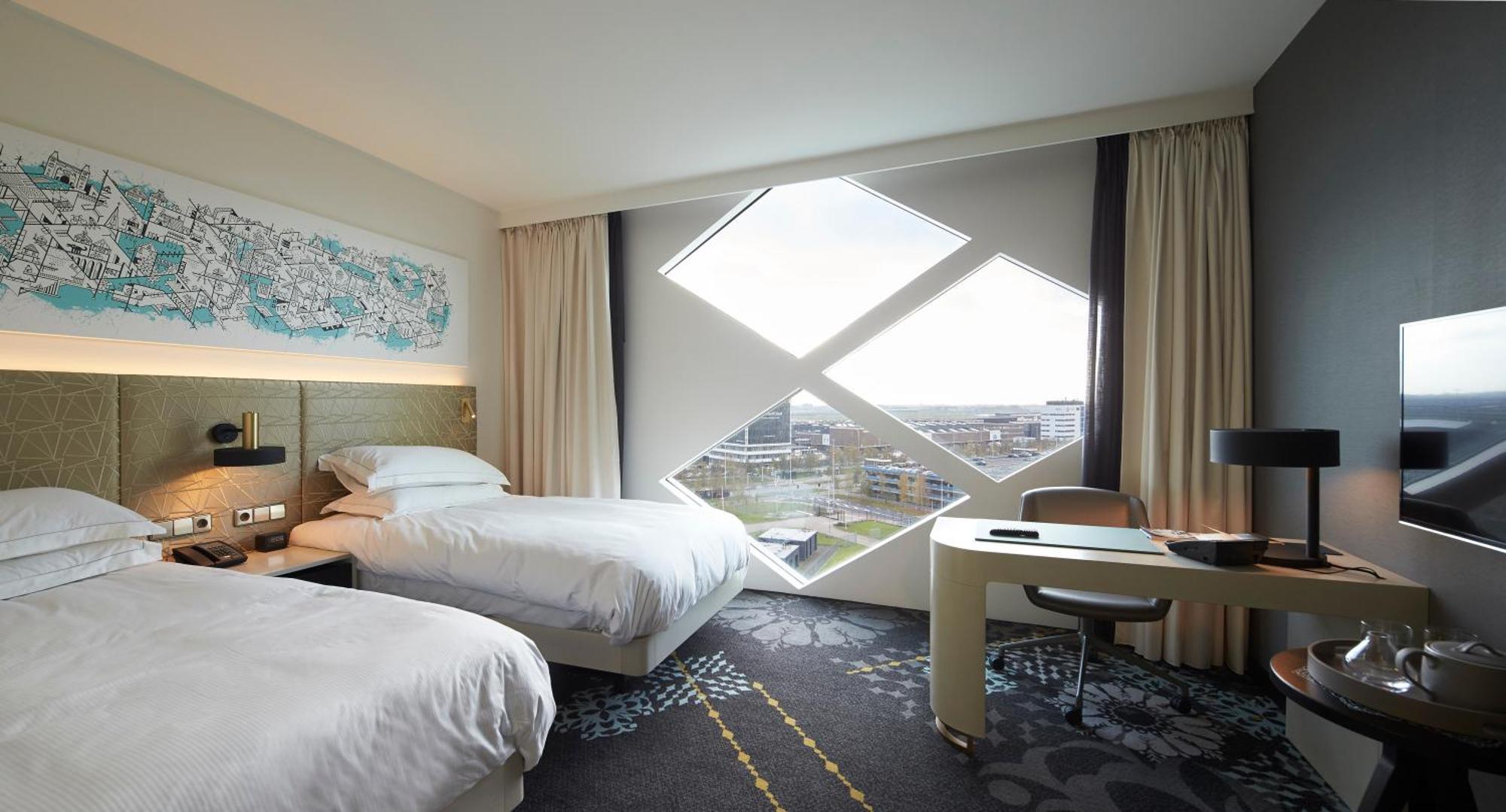 ฮิลตัน อัมสเตอร์ดัม สคิปโพล แอร์พอร์ต Hotel Amsterdam Airport Schiphol ภายนอก รูปภาพ